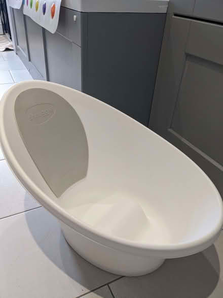 Photo of free Baby bath (Hanwell W7) #1