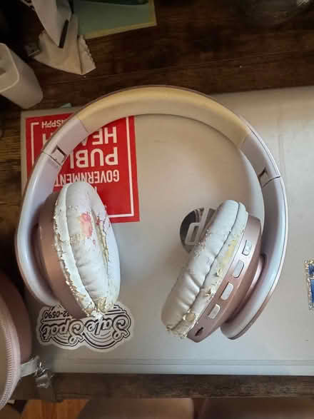 Photo of free Bluetooth headphone (Waltham, near Lexington st.) #3