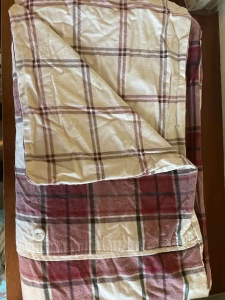 Photo of free King size duvet cover (Halifax, HX1) #1