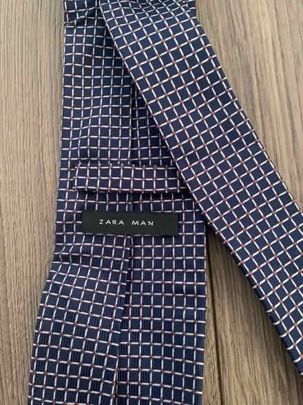 Photo of free Zara Man Silk Tie (W3) #3