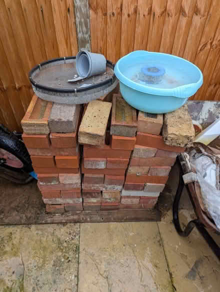 Photo of free Bricks (OX11) #1