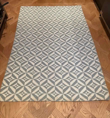 Photo of free Rug (Wimbledon Park SW19) #1