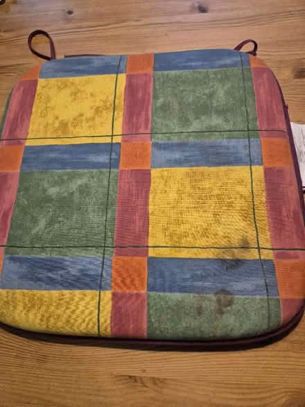 Photo of free Cushions for garden chairs (Burwell OX28) #4