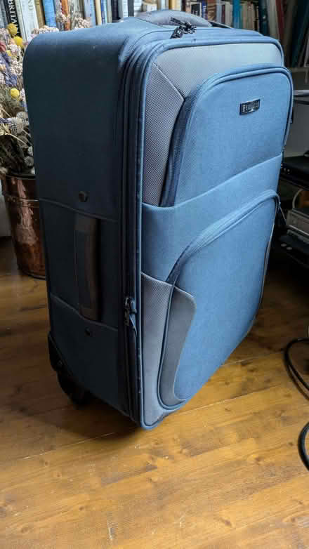 Photo of free Suitcase (Cutteslowe OX2) #1