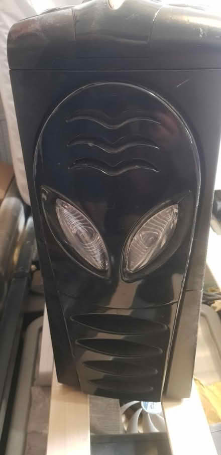 Photo of free Alien gaming computer with PSU mobo (Fullwell cross) #2