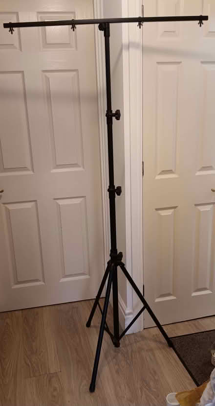 Photo of free tripod light stand (Bussage GL6) #2