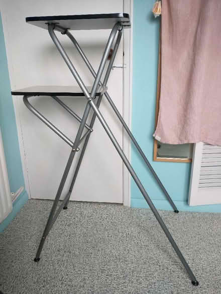 Photo of free Projector stand (Endmoor LA8) #1