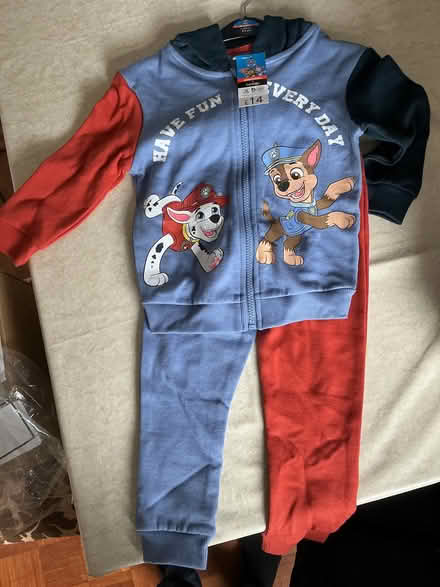 Photo of free Tracksuit (Cox Green SL6) #1