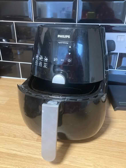 Photo of free Air fryer (Heage DE56) #1