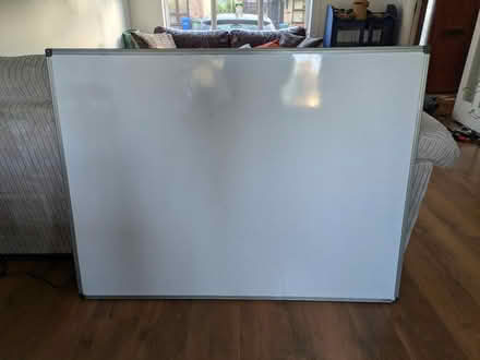Photo of free A0 Whiteboard (SE16) #1