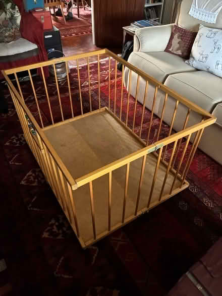 Photo of free Play pen (not to latest standards (Billericay CM11) #1
