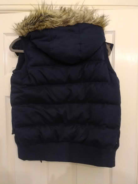 Photo of free Gilet size 8 (kids) (Upper Arncott OX25) #3