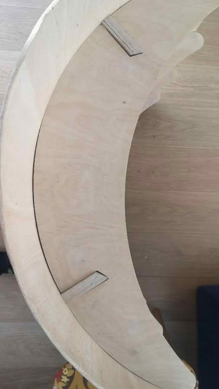 Photo of free Curved wooden shelf unit (Craiglockhart EH14) #4