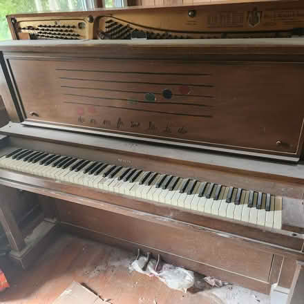 Photo of free Paul G. Mehlin & Sons Upright Piano (Boone) #2