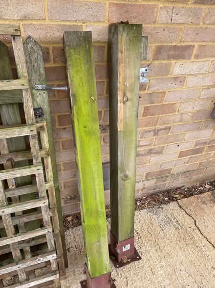 Photo of free Gate and posts (Ambrosden OX25) #1
