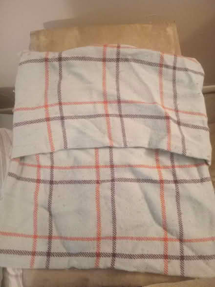 Photo of free 100 % wool tartan cushion cover. (Kennington OX1) #2