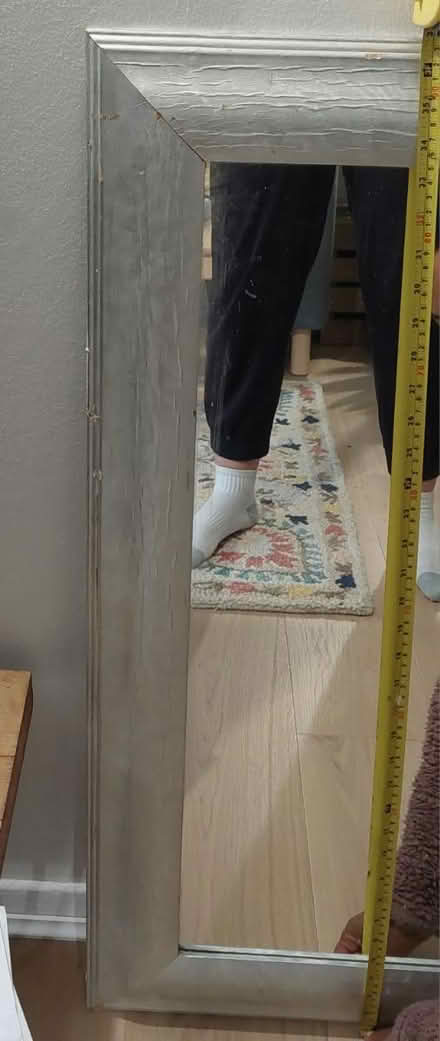 Photo of free Mirror (N11 3NT) #4