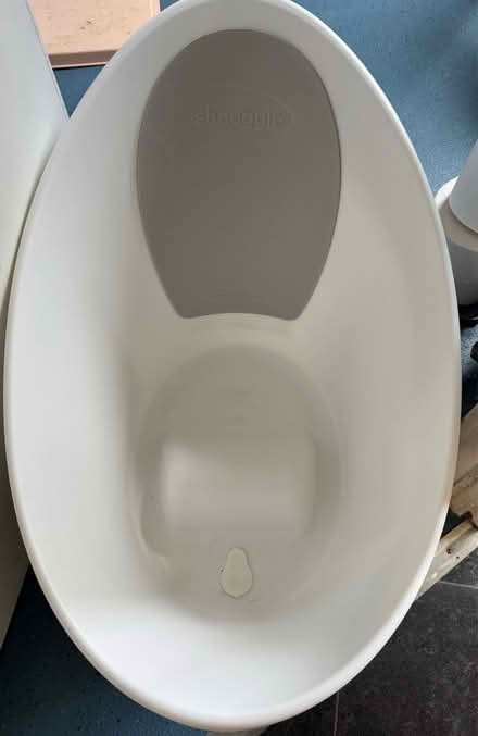 Photo of free Shnuggles Baby Bath (Pumpherston EH53) #1
