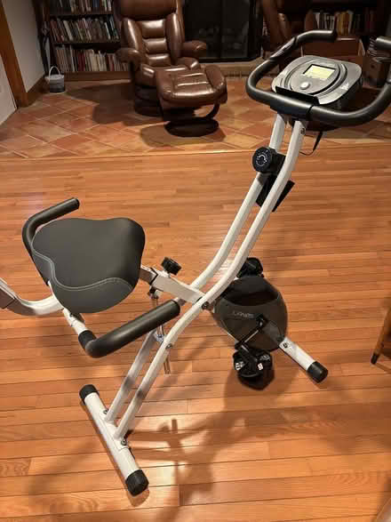 Photo of free exercise bicycle (Heritage Harbor area) #3