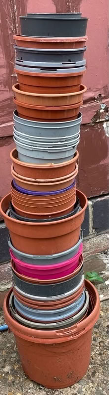Photo of free Flowerpots (Round Green LU2) #1