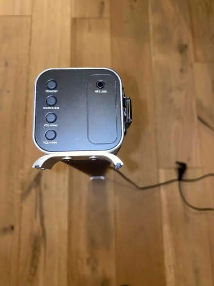 Photo of free Speaker / sound bar (South Bermondsey SE16) #3