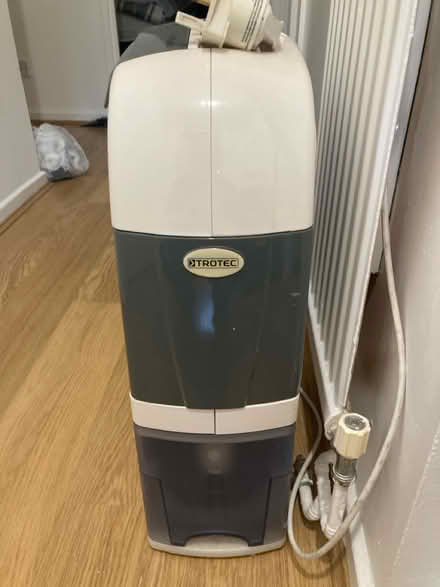 Photo of free Dehumidifier 24L (Islington N1) #2