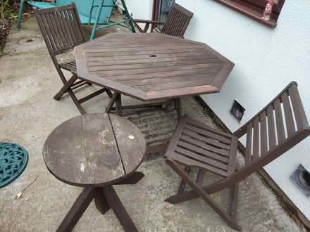 Photo of free Garden furniture (Standerwick BA11) #1