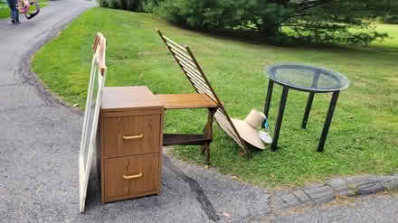 Photo of free ☆CURB ALERT☆Thornwood 10594 (Thornwood NY 10594) #2