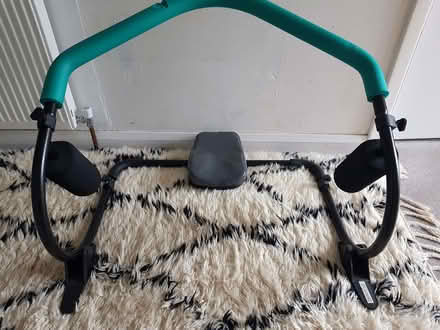 Photo of free Abs cruncher / sit-ups aid (Kendal LA9) #1
