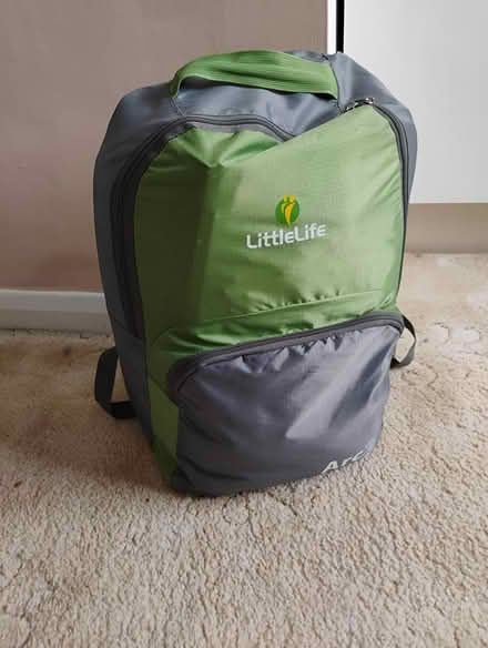 Photo of free Travel.cot for travellers (billericay CM12) #1