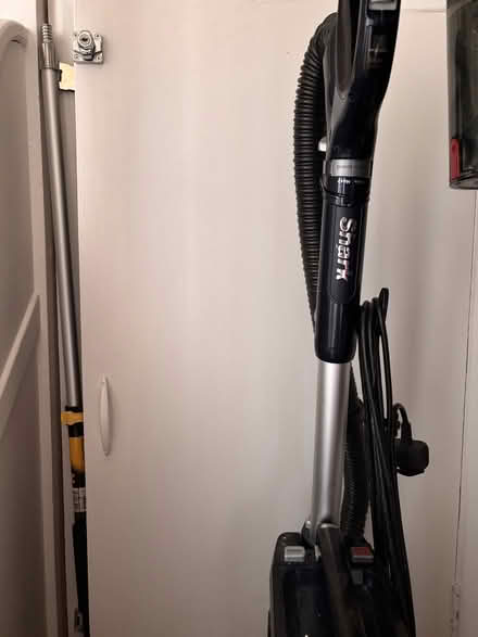 Photo of free Shark vacuum cleaner (Northcote Road SW11) #3