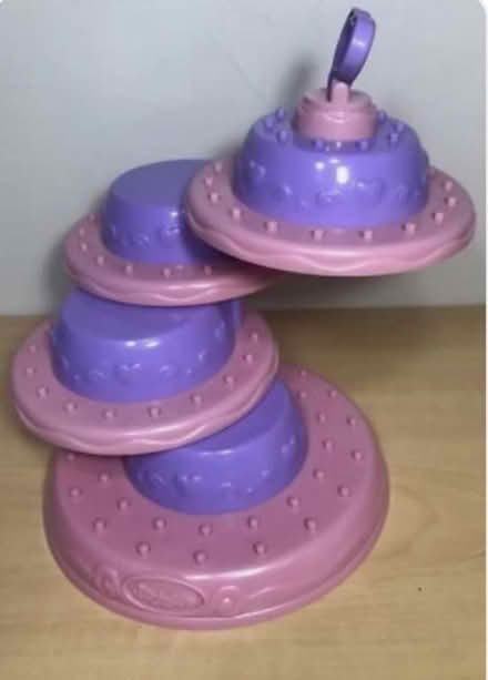 Photo of free Squinkies Case (Ambler) #2