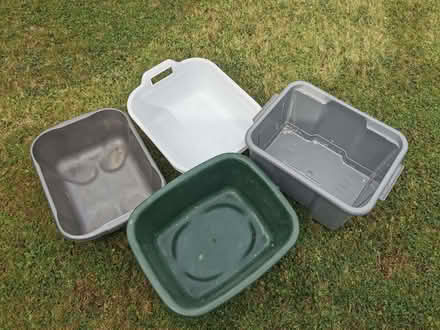 Photo of free Selection of basins (Brandwood End B14) #1