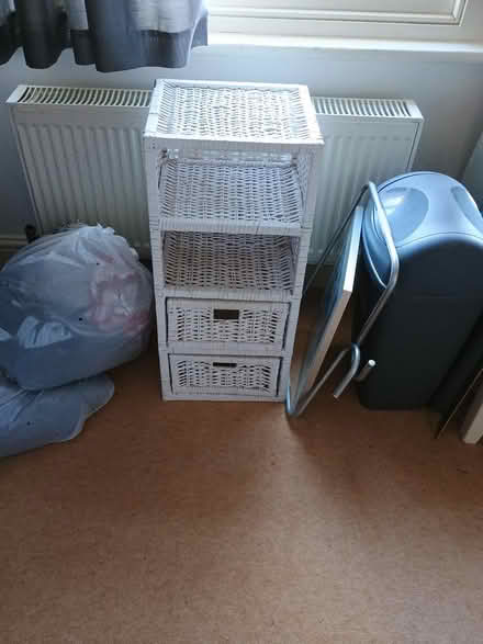 Photo of free Small storage unit (Teddington, TW11) #1