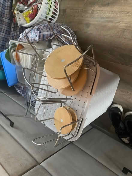 Photo of free IKEA plate holders (DH2 2 tj) #1