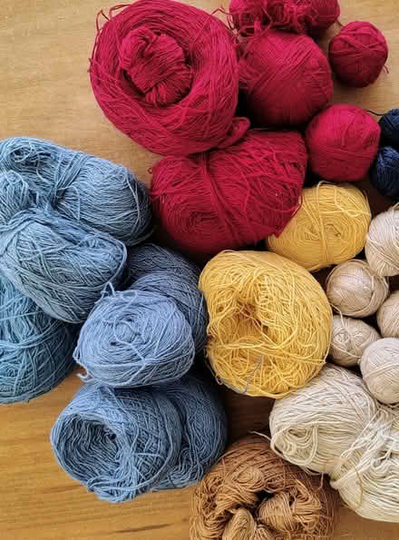 Photo of free Knitting yarn, pure wool, fine-knit (GU10) #2