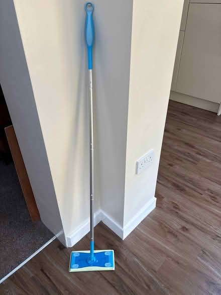 Photo of free Flash mop (Shirley CR0) #1
