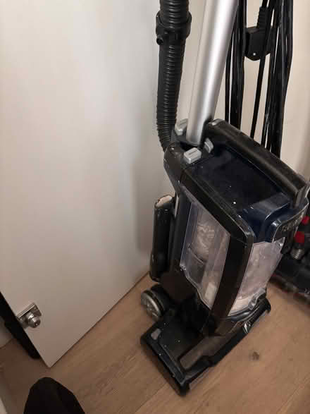 Photo of free Shark vacuum cleaner (Northcote Road SW11) #1