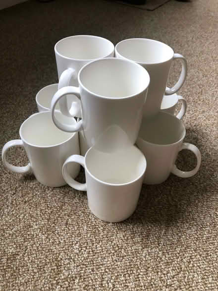 Photo of free 10 White Porcelain Mugs (Coleshill HP7) #1