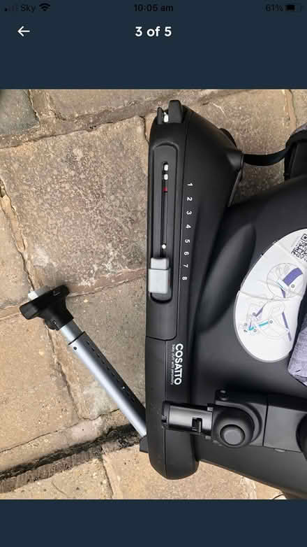 Photo of free Isofix baby car seat (Bedworth CV12) #4
