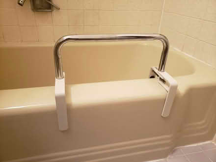 Photo of free Portable Chrome Bathtub Grip Bar (Redwood City) #1