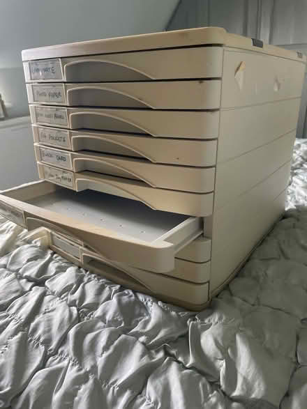 Photo of free Desk drawer tidy (West Stratton SO21) #1