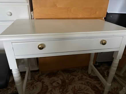 Photo of free Dressing table (Hd5) #1