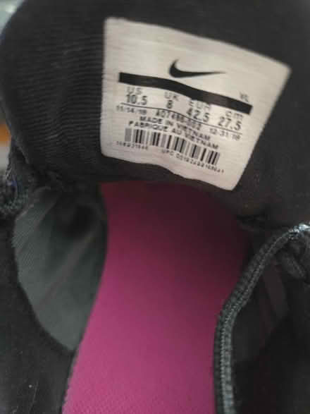 Photo of free Nike trainers (Wincobank S9) #2