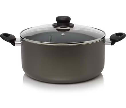 Photo of Big Cooking pot (Southsea PO4) #1