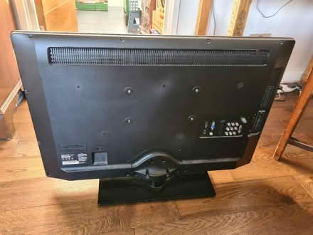 Photo of free Sharp 32" LCD TV (Canary Wharf E14) #2