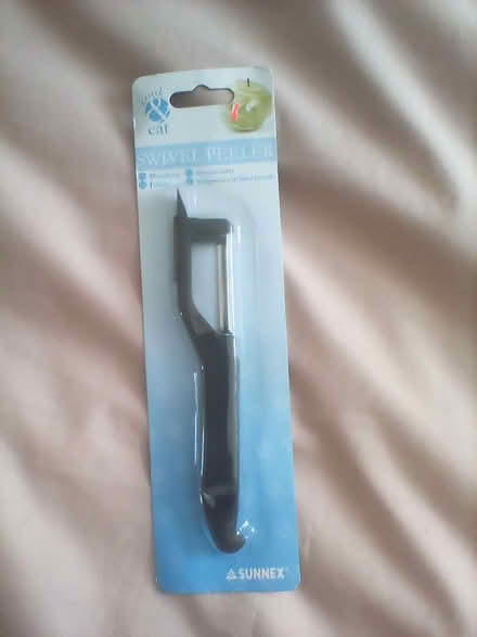 Photo of free Potato peeler (Aylesbury Vale HP19) #1