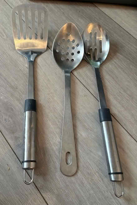 Photo of free 3 pieces kitchen wear (Lower Walkley S6) #1