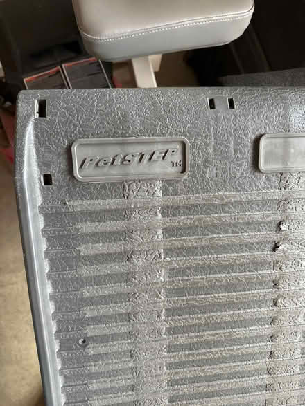 Photo of free Dog ramp Petstep brand (Torrance 90501 near Hull MS) #2