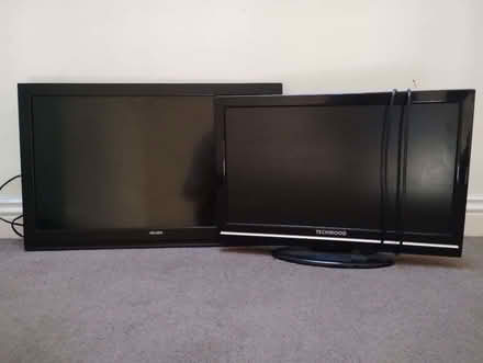 Photo of free 2 TV's.. (Briston NR24) #1